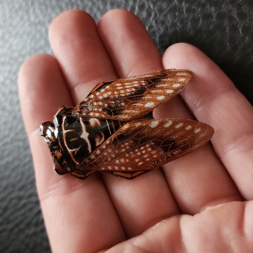 VTG bug brooch